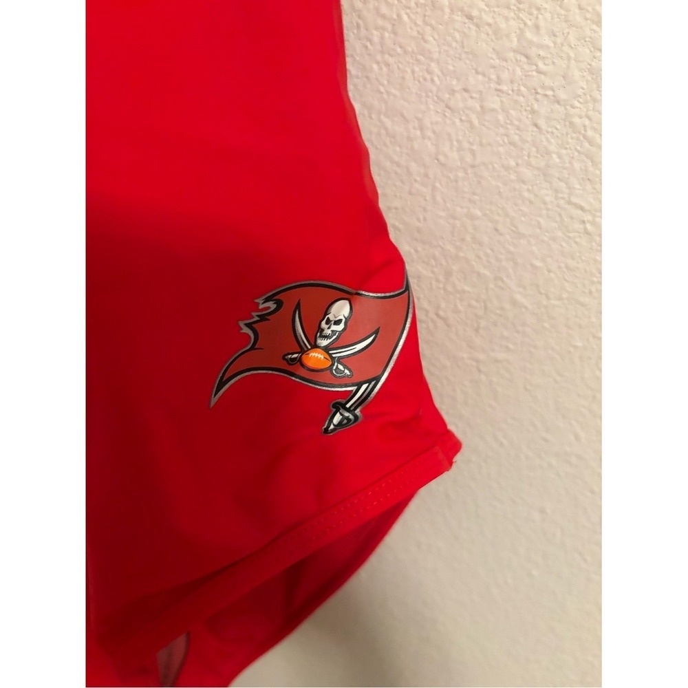 NFL Team Apparel Tampa Bay Buccaneers Red Halter One Piece Swimsuit NWT M - Picture 11 of 11